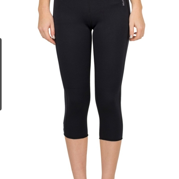 Delfin Size small used excellent condition - Picture 6 of 6